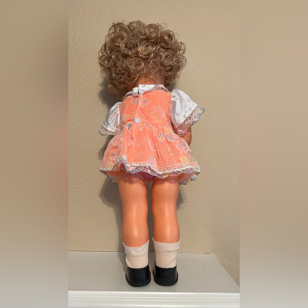 Vintage Musical Rocking Motion Plastic Doll - Picture 4 of 7